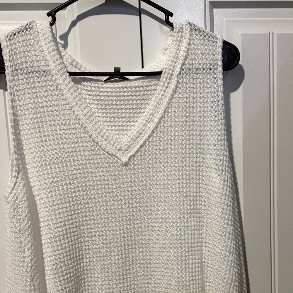 JODIFL White V-Neck Sweater